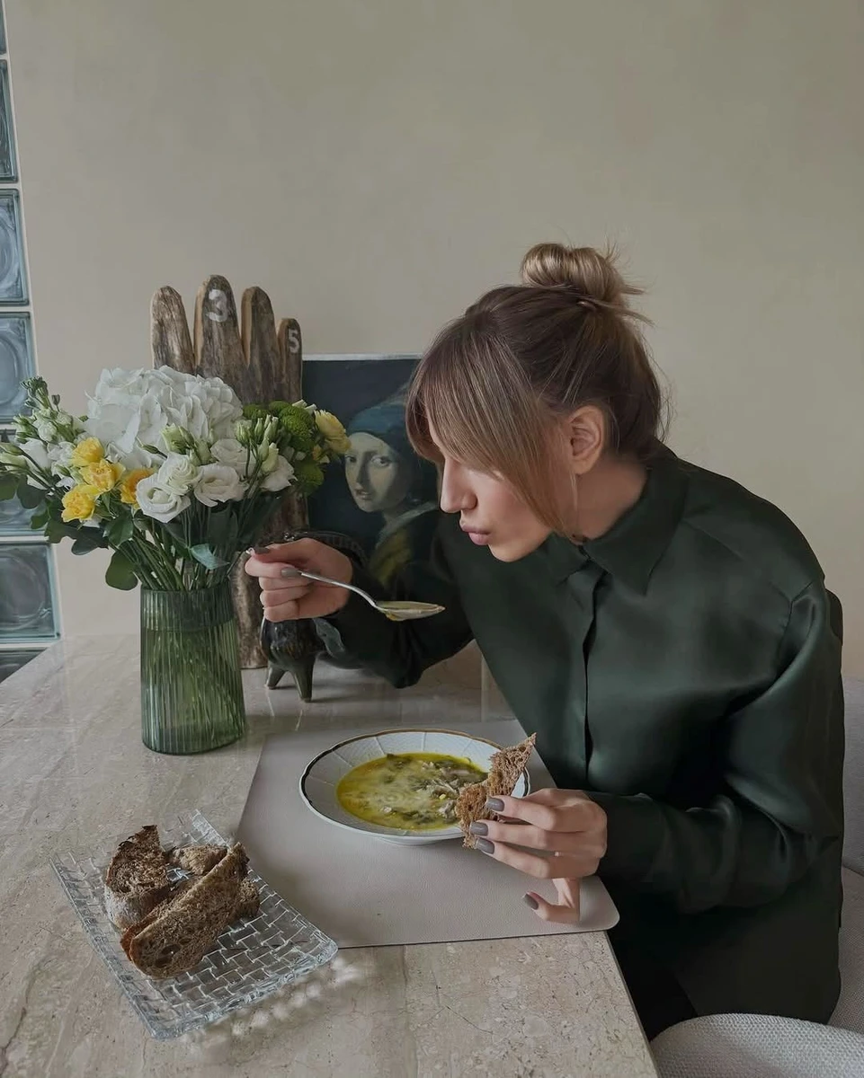 Леся Нікітюк в Instagram