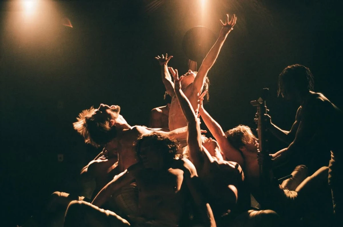 Сцена з серіалу Ейфорія