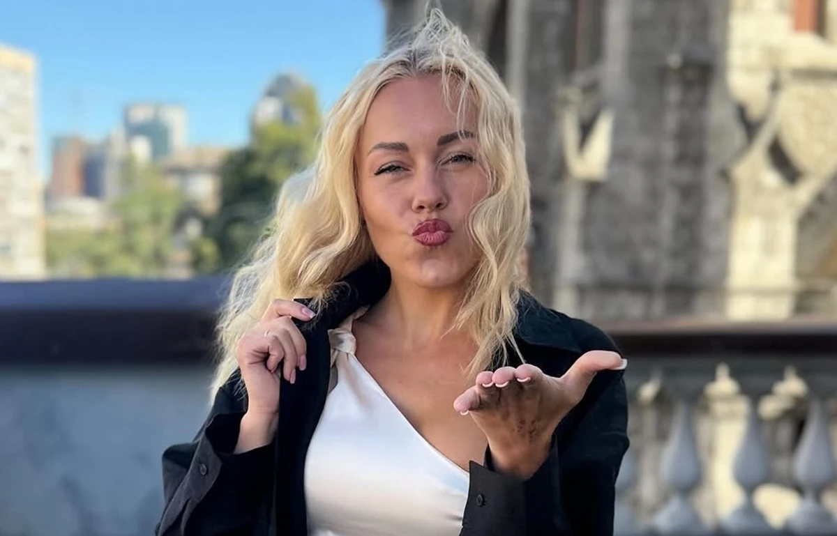 Олена Тополя