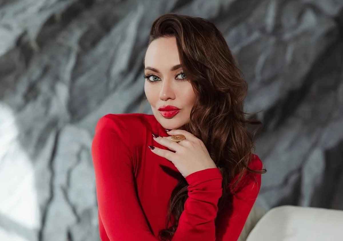 Анна Саліванчук