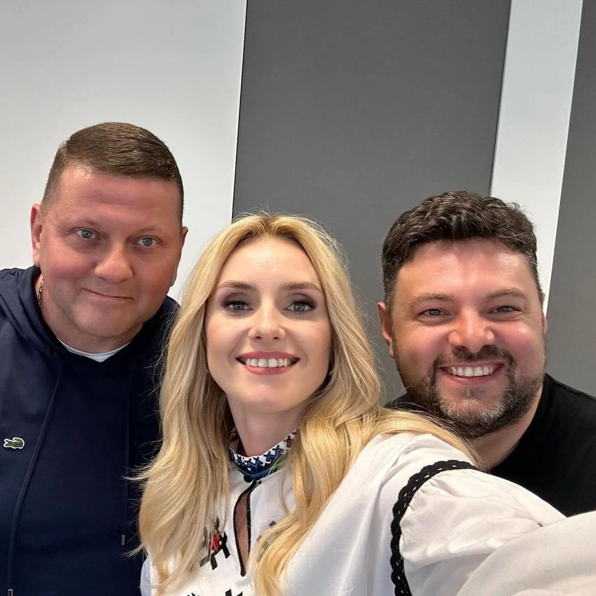 Віталій слідкував, щоби дружина тримала себе в руках