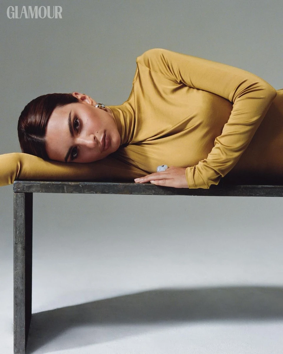 У портфоліо Ратаковскі є і дуже незвичні та навіть трохи дивакуваті образи