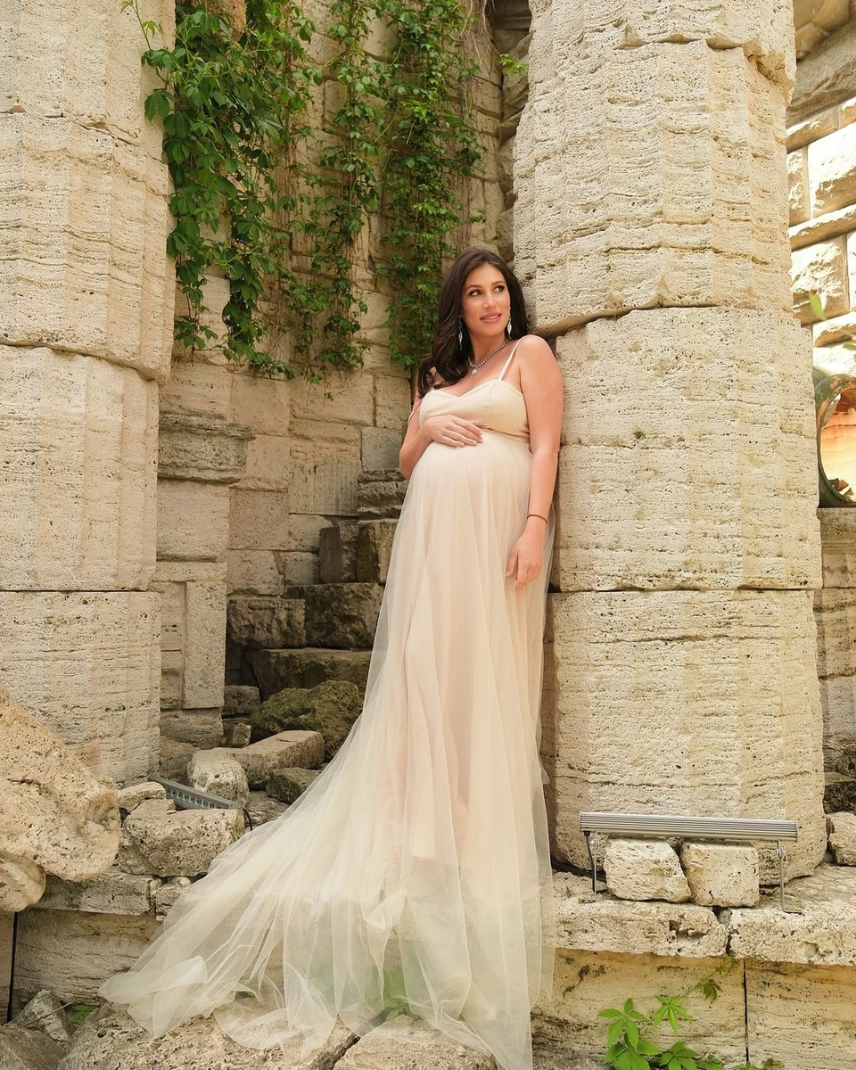 Дружина Тігіпка Алла Зіневич