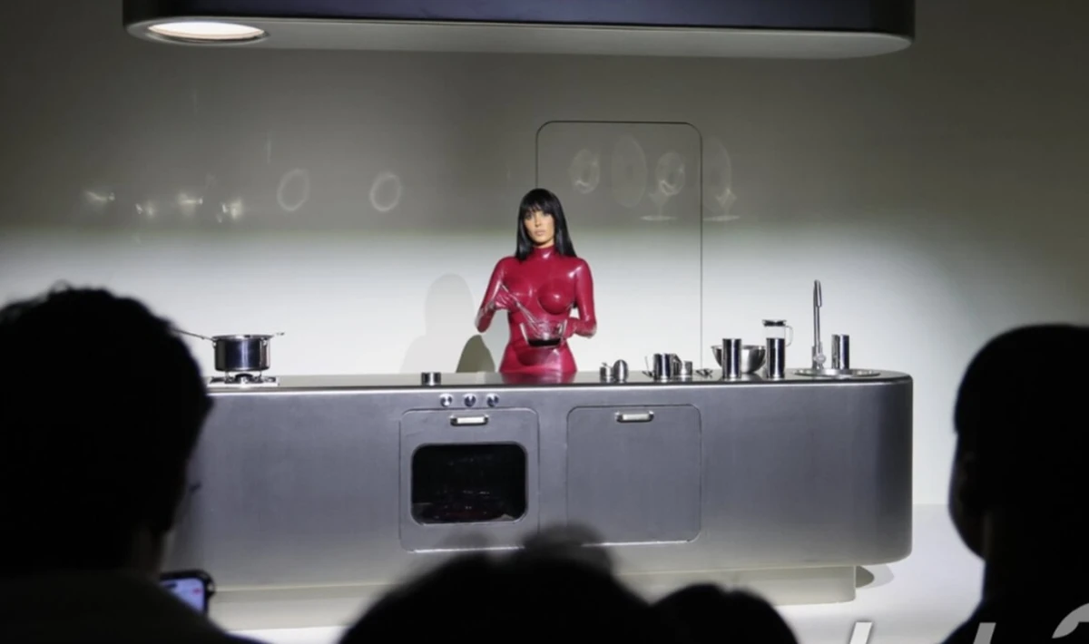 Дружина Каньэ Веста