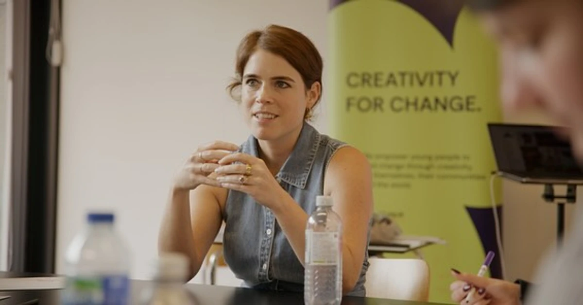 Принцеса Євгенія попозувала для фото