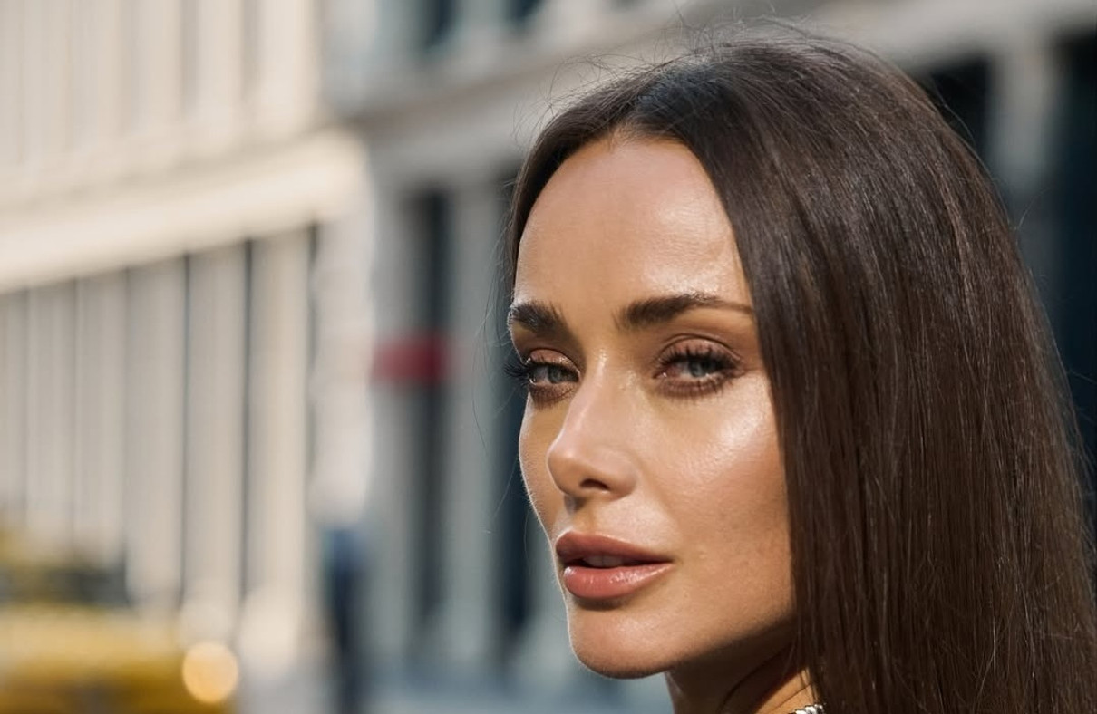 Актриса Ксенія Мішина