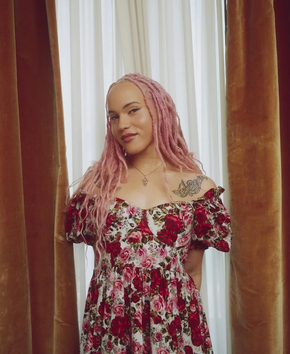 Донька Роберта Де Ніро заявила, що є трансгендерною жінкою.