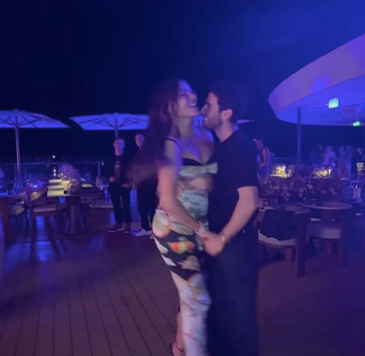 Софія Вергара спокусливо потанцювала з новим коханим