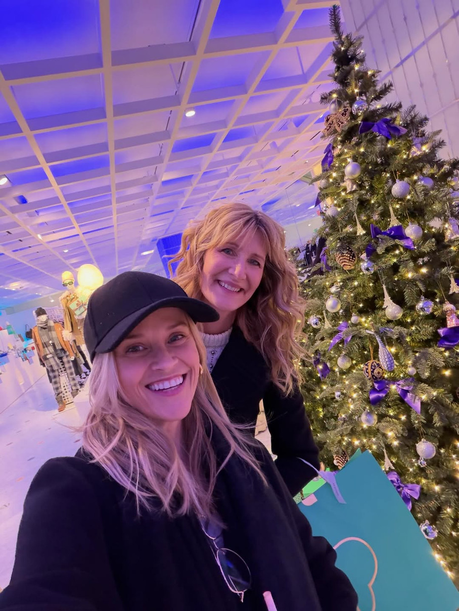 Різ Візерспун і Лора Дерн