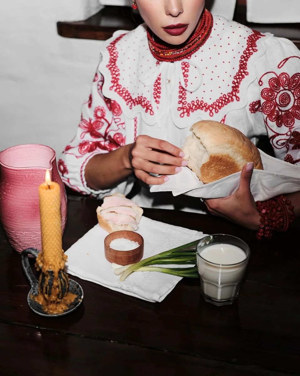 Анна Неплях наробила нових фото