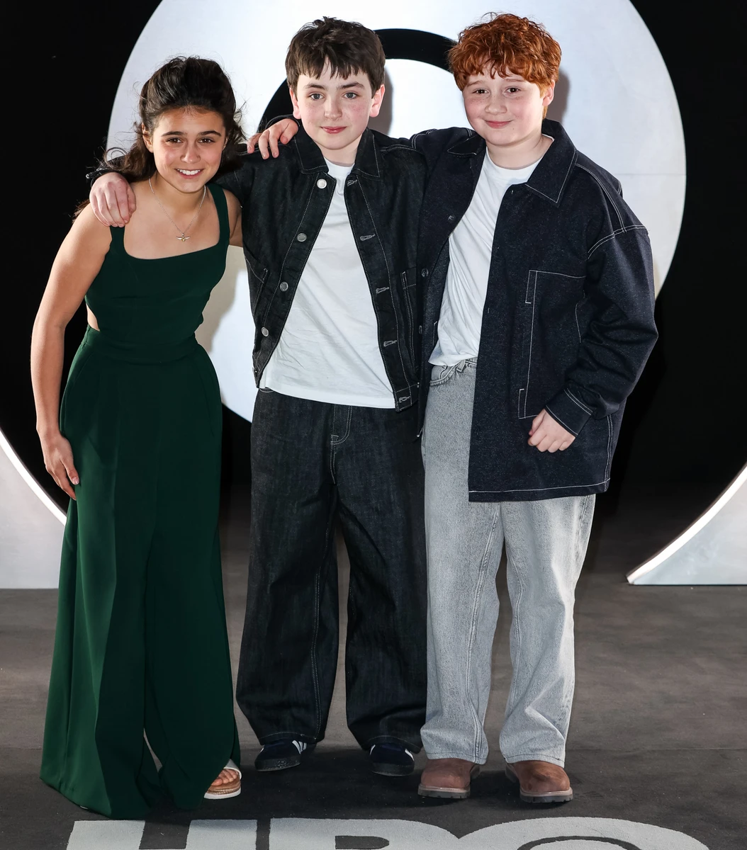 Актори нового Гаррі Поттера пообіймалися на хіднику