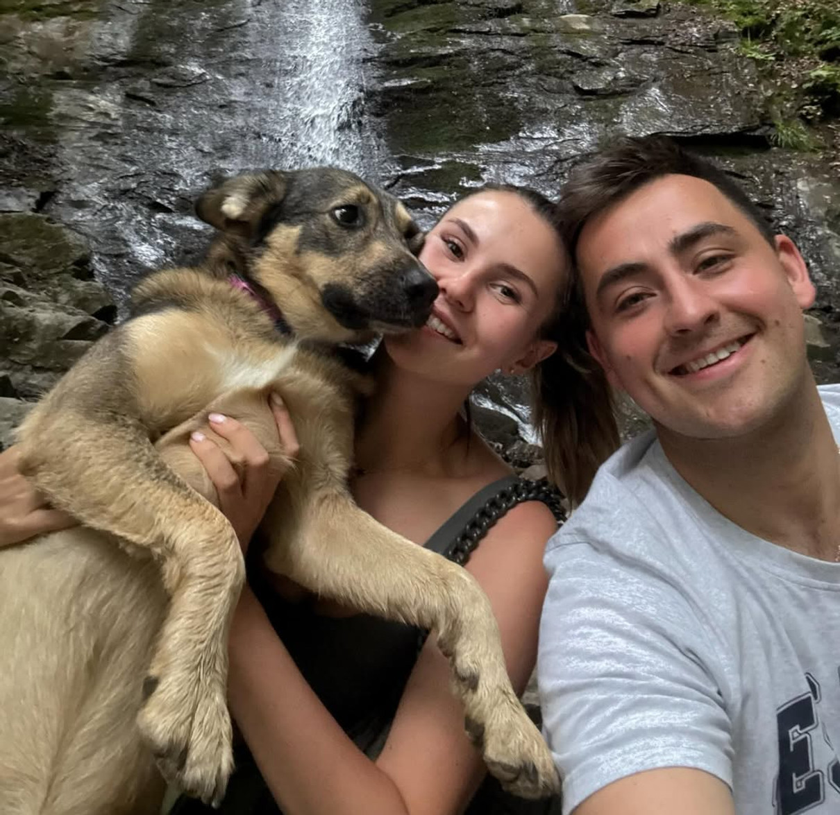 Дружина Фіми Константиновського показала милі фото з ним і песиком на його 34-річчя