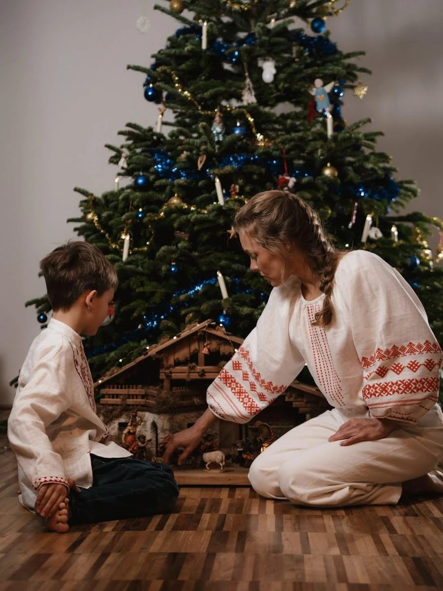 Син Олени Шоптенко Олексій