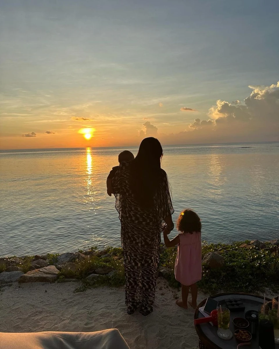 Instagram Наомі Кемпбелл налічує 16 мільйонів підписників. Звісно, прихильникам цікаво дізнатися більше про життя знаменитості