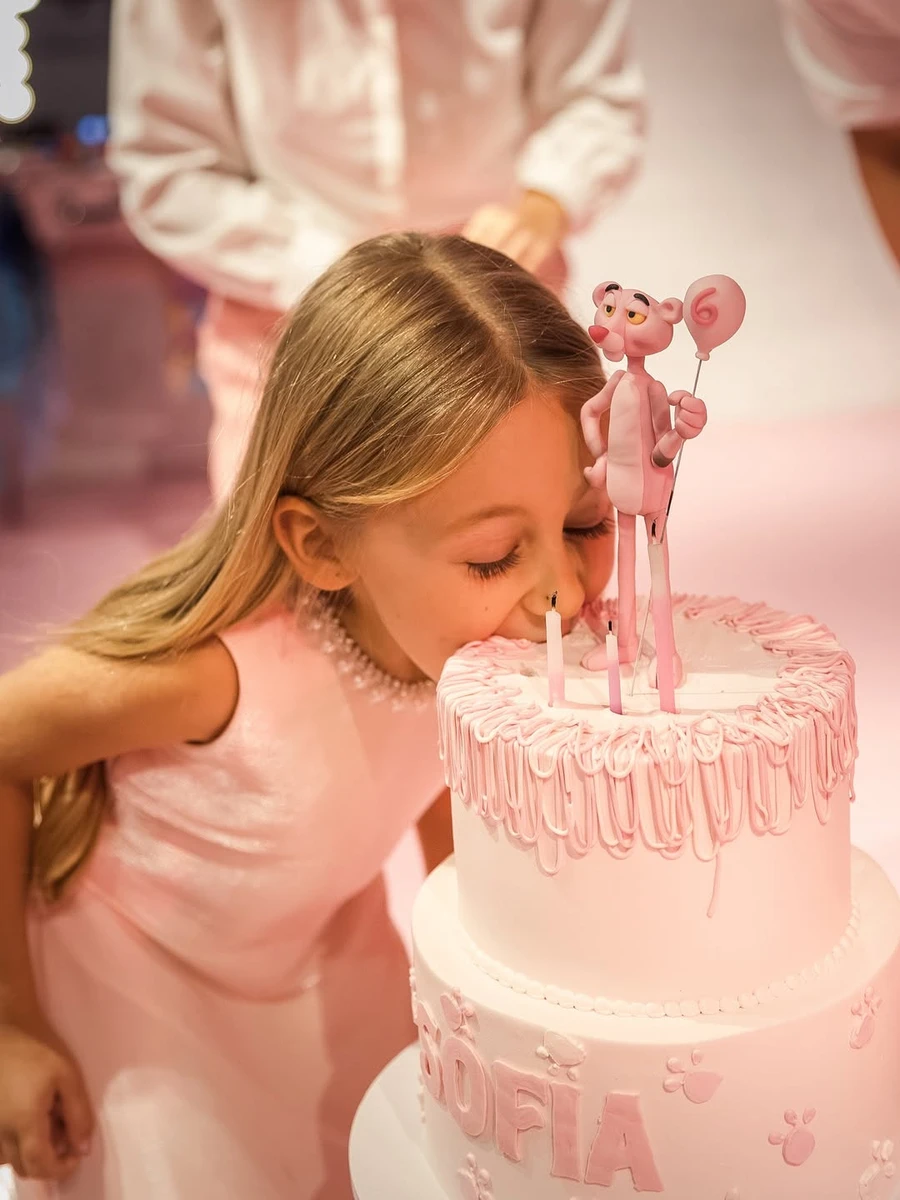 Санта Дімопулос влаштувала рожеву вечірку ля своєї дочки на її 6-річчя