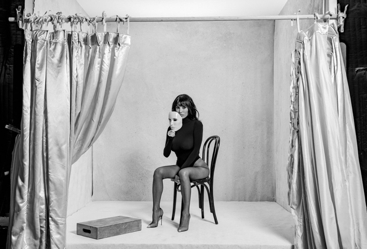 Сенсорі виросла у релігійній родині 