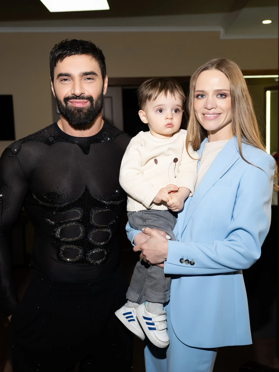 Козловський з родиною