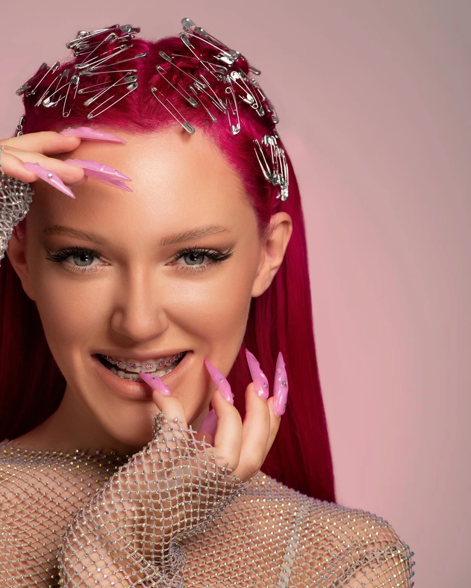 Чого тільки не придумаєш, щоб здивувати підписників