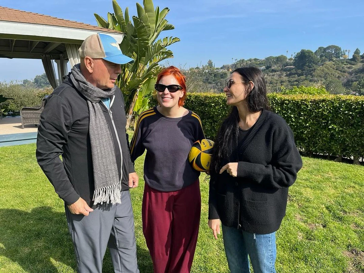 Таллула з батьками 