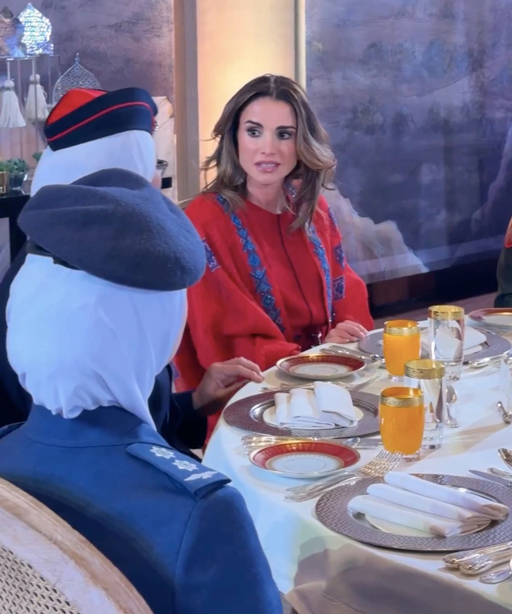 Королева Йорданії Ранія зустрілася з військовими