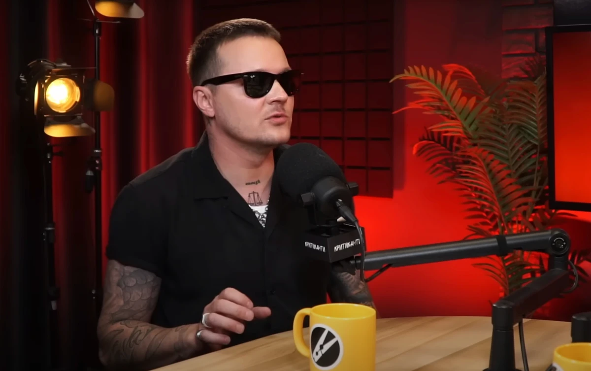 Женя Галич на шоу Критинканти