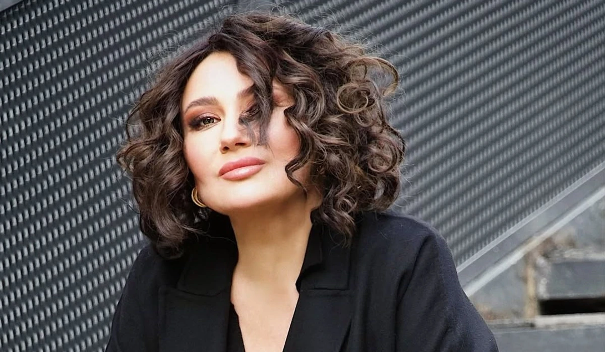 Олена Мозгова