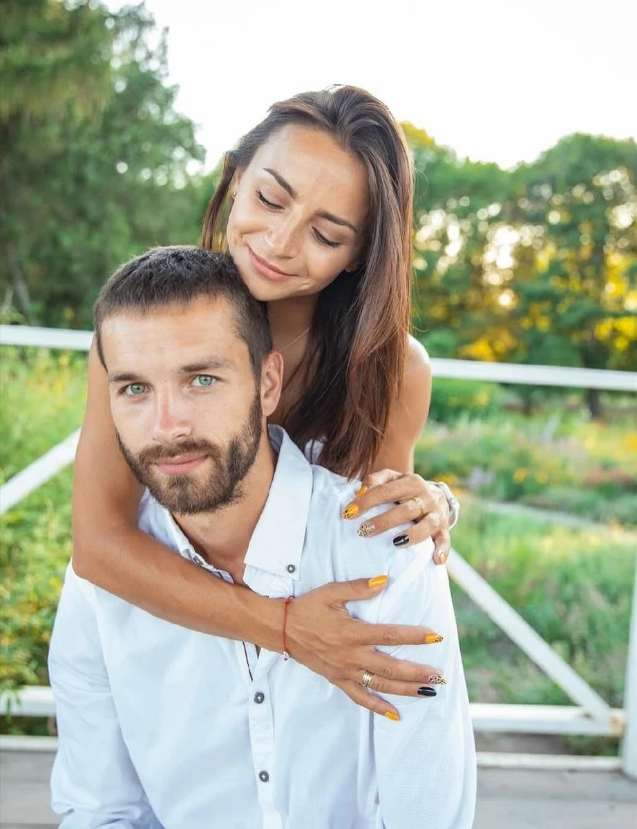 Ілона Гвоздьова і її чоловік