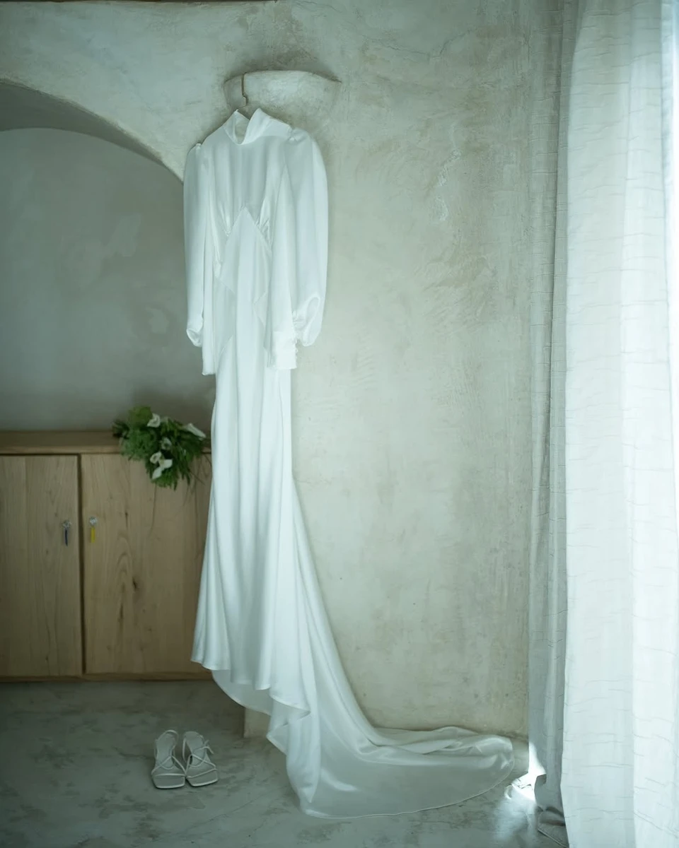 Весільна сукня