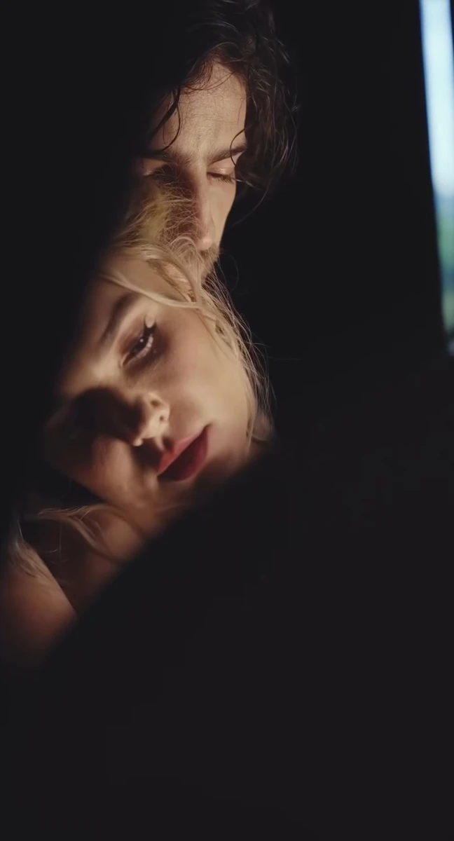 Володимир Дантес і Олена Лавренюк наробили спокусливих кадрів в кіно