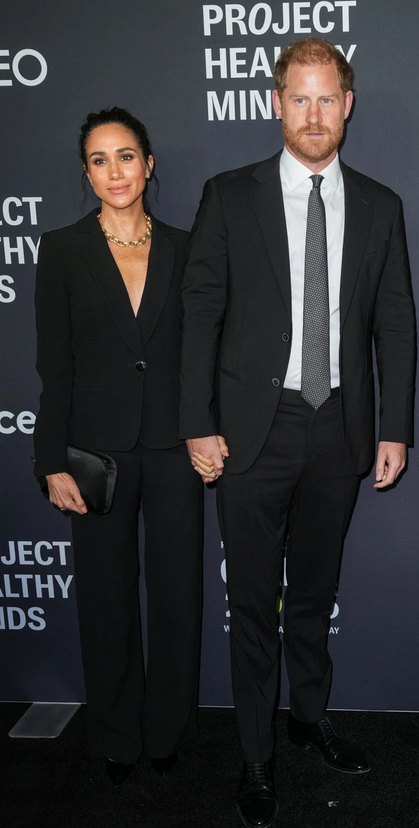 Меган і Гаррі разом за ручку