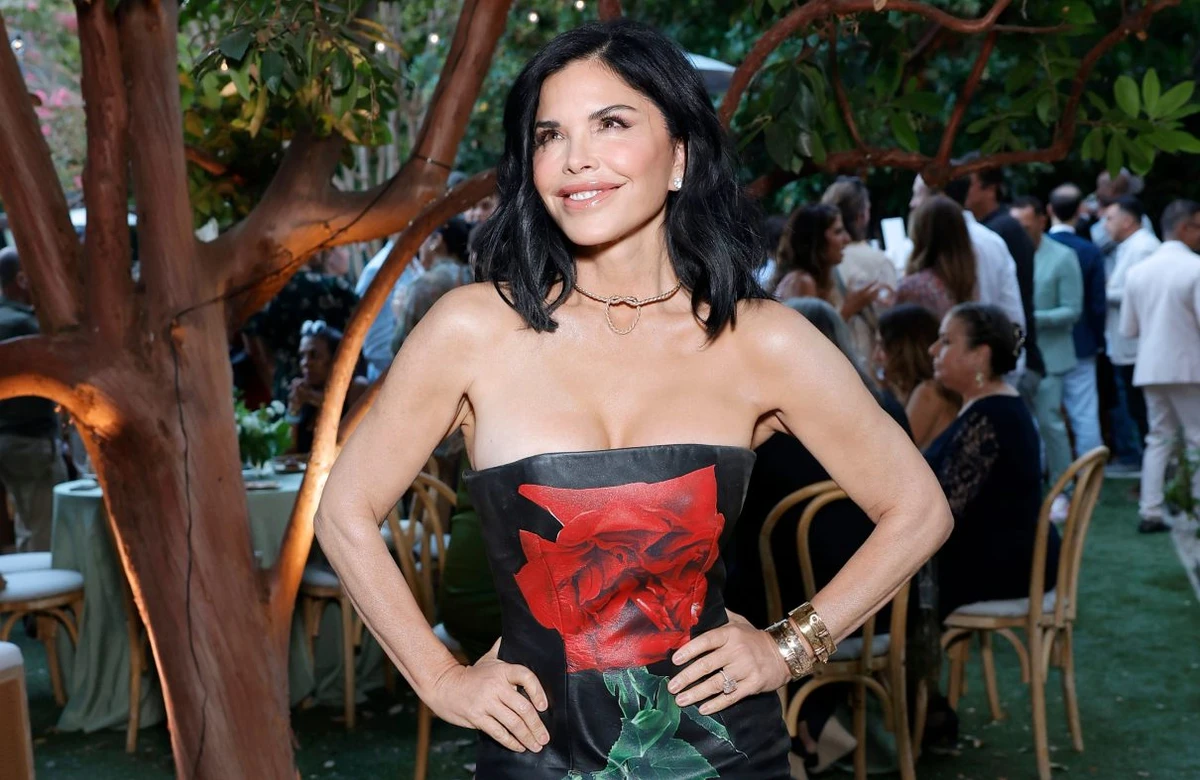 Лорен Санчес