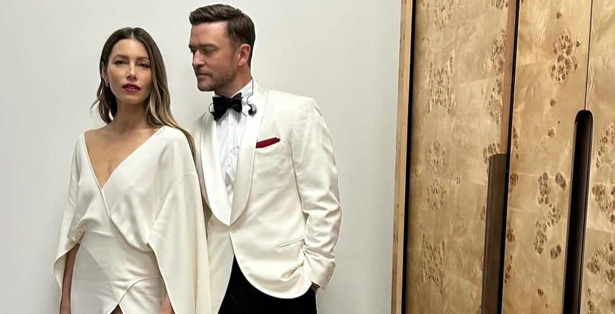 Джессіка Біл показала, як з сином підтримувала Тімберлейка в турі