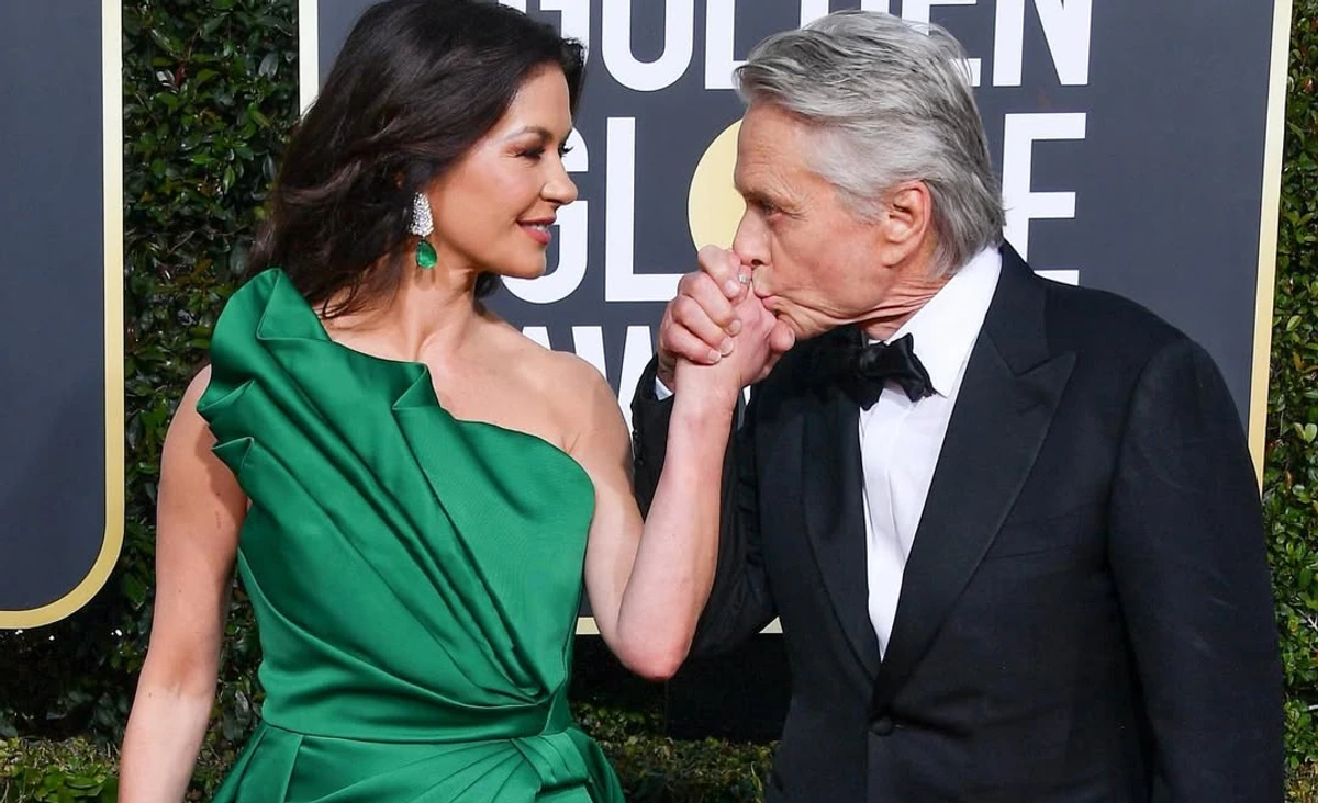 Кетрін Зета-Джонс та Майкл Дуглас на фото