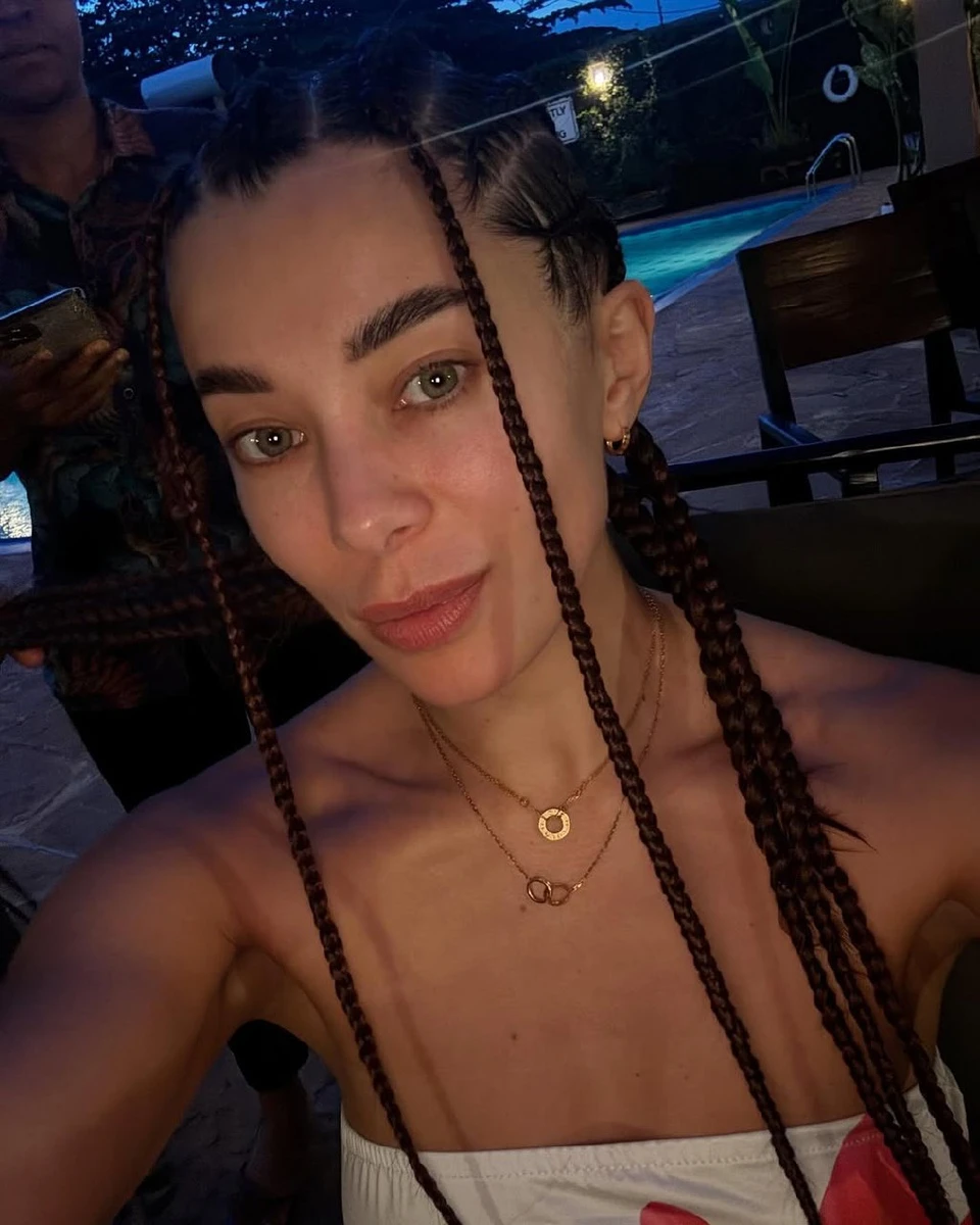 Анна Неплях без мейку