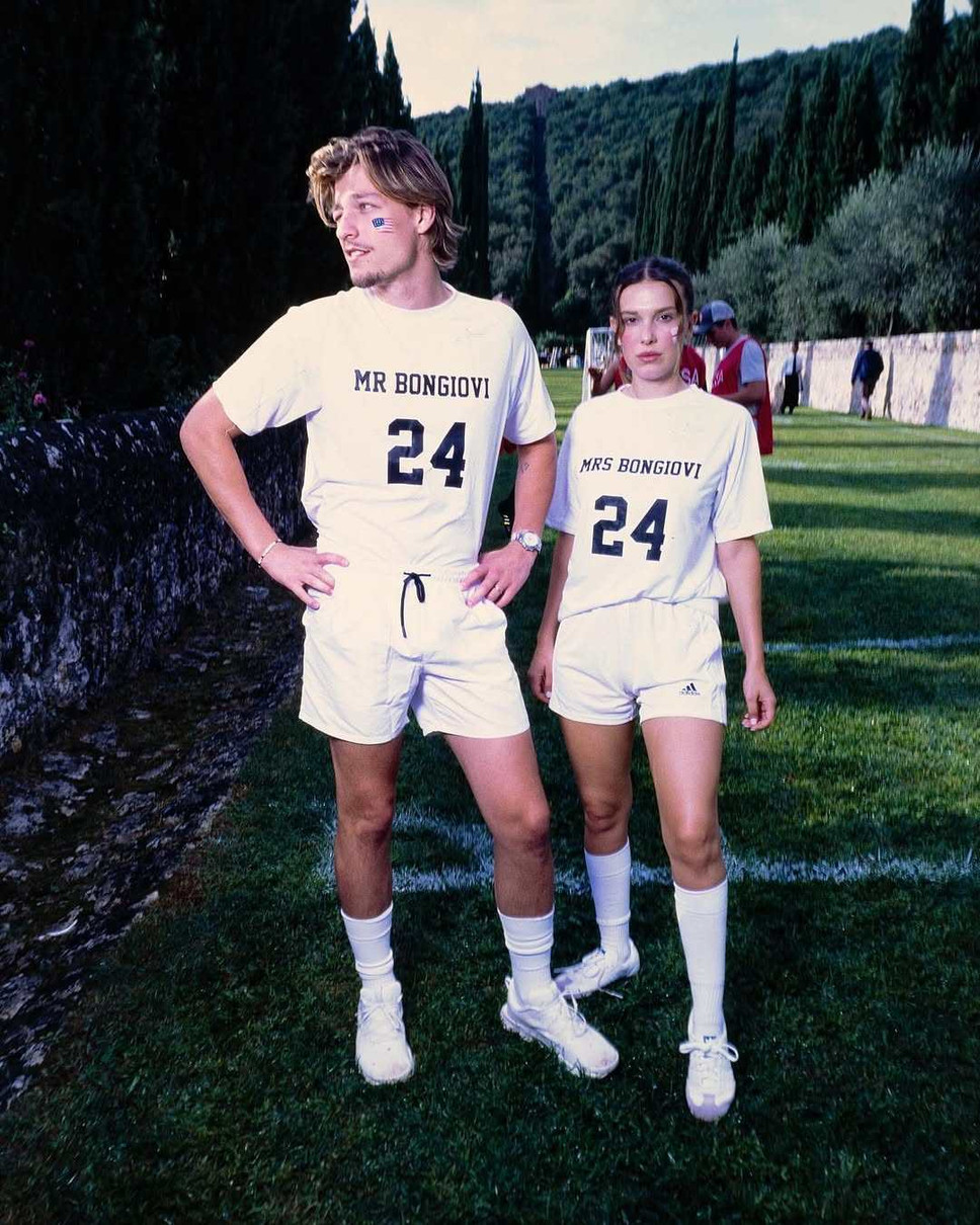 Міллі Боббі Браун і Джейк Бон Джові