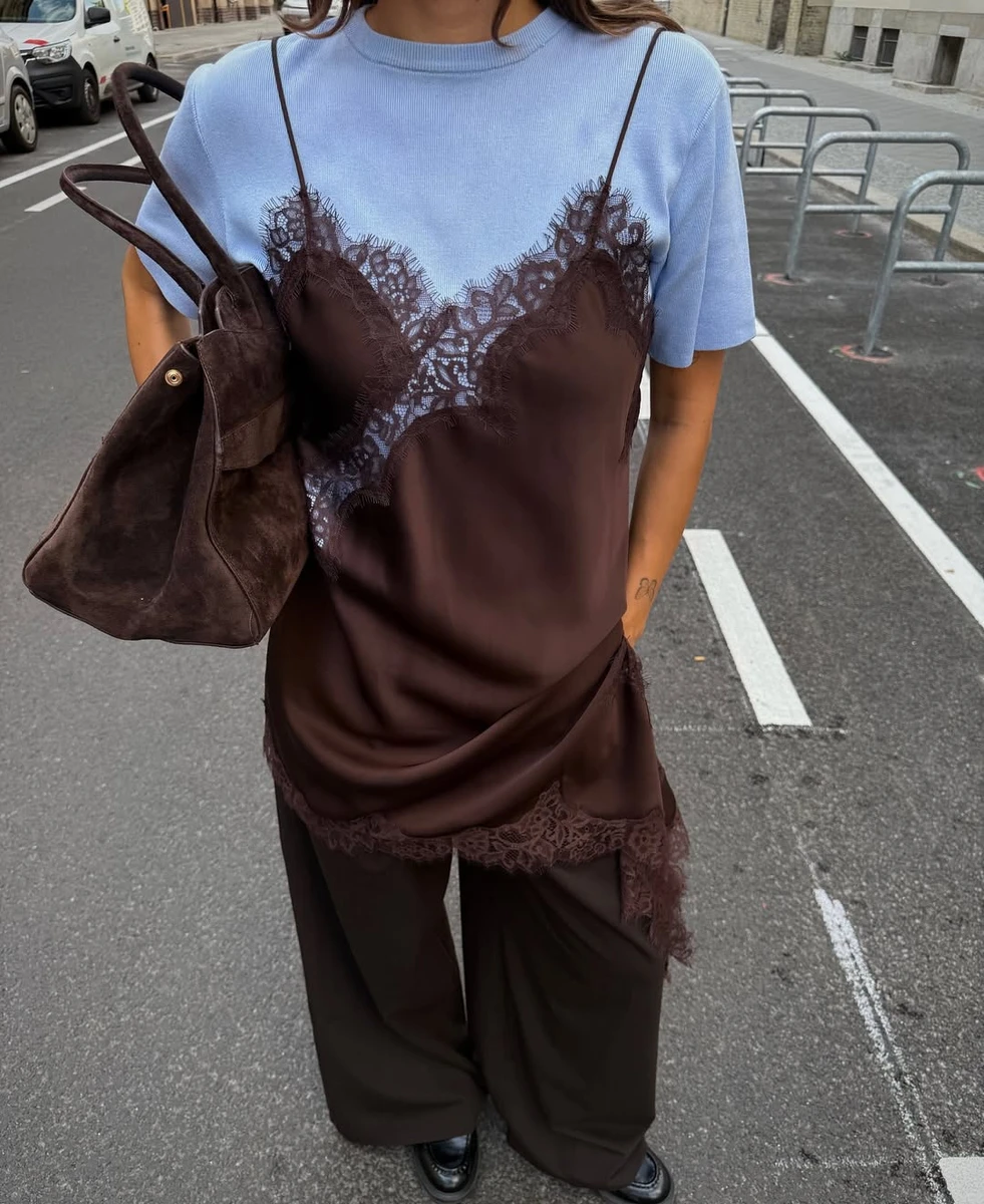 Образ із сукнею-комбінацією