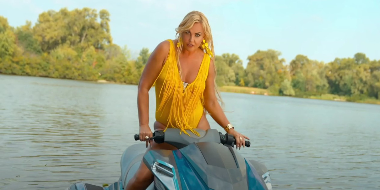 Камалія Захур