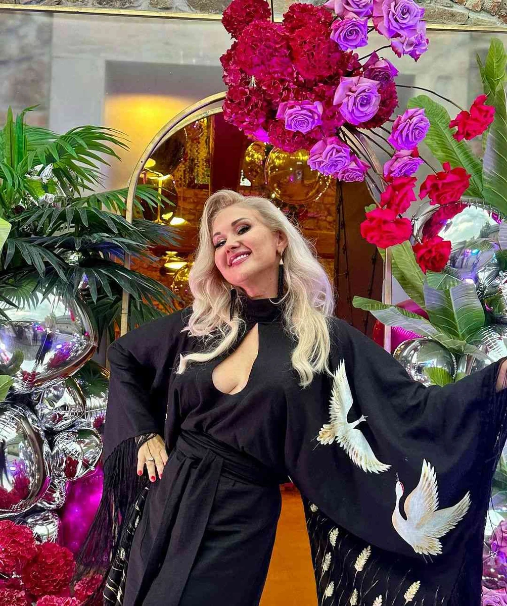 Найсексуальніша вишиванка Каті