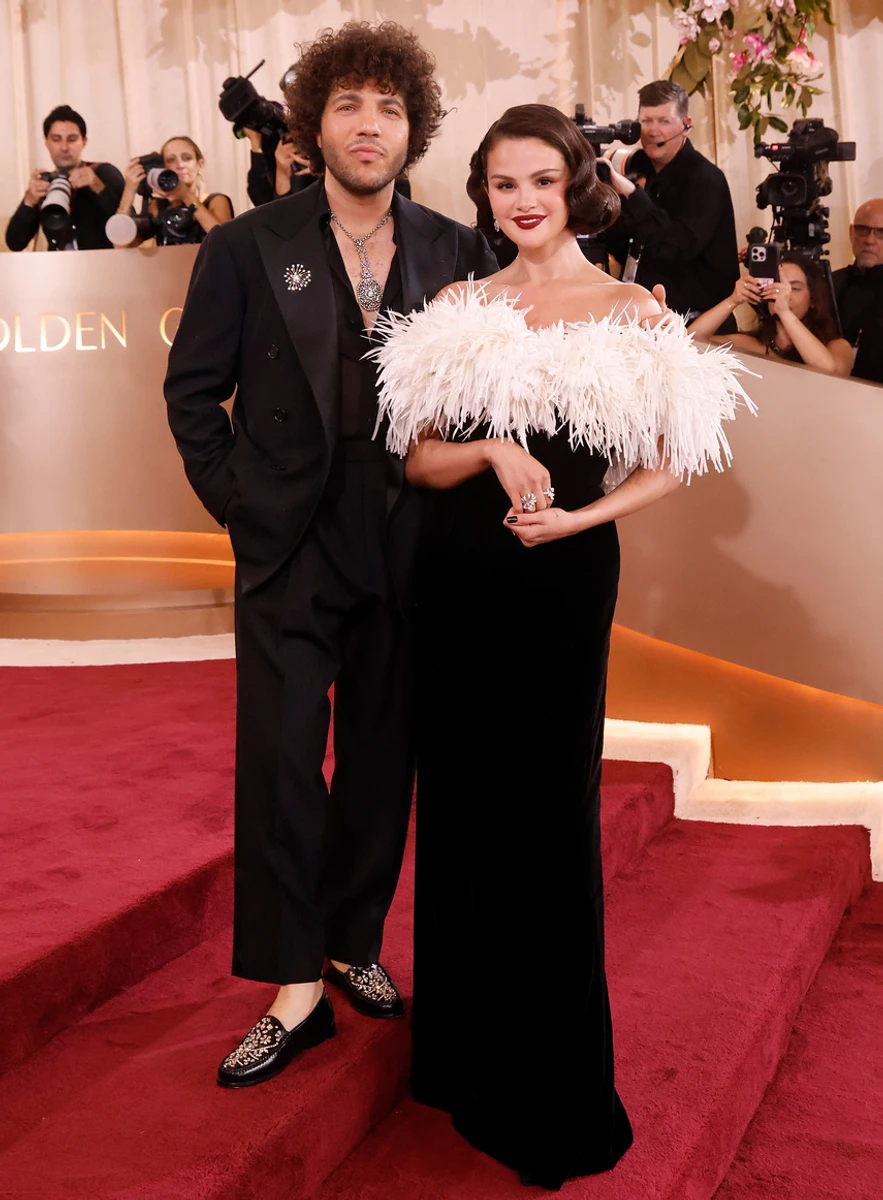 Селена Гомес зі своїм чоловіком на Золотому глобусі 2026