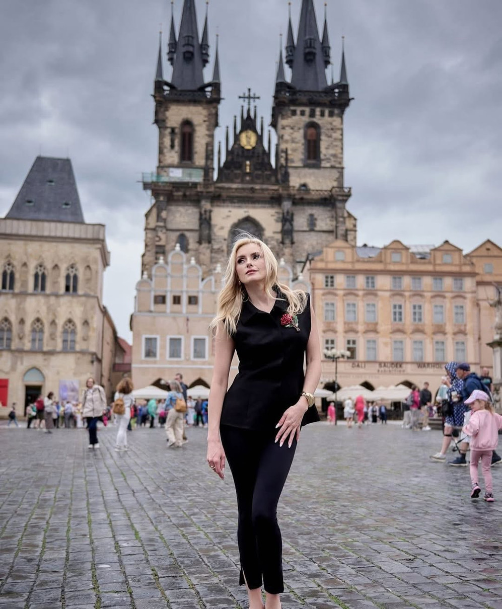 Ірина Федишин наробила фото у Празі