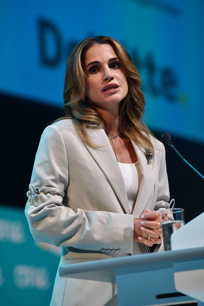 Королева Йорданії виголошувала на саміті промову