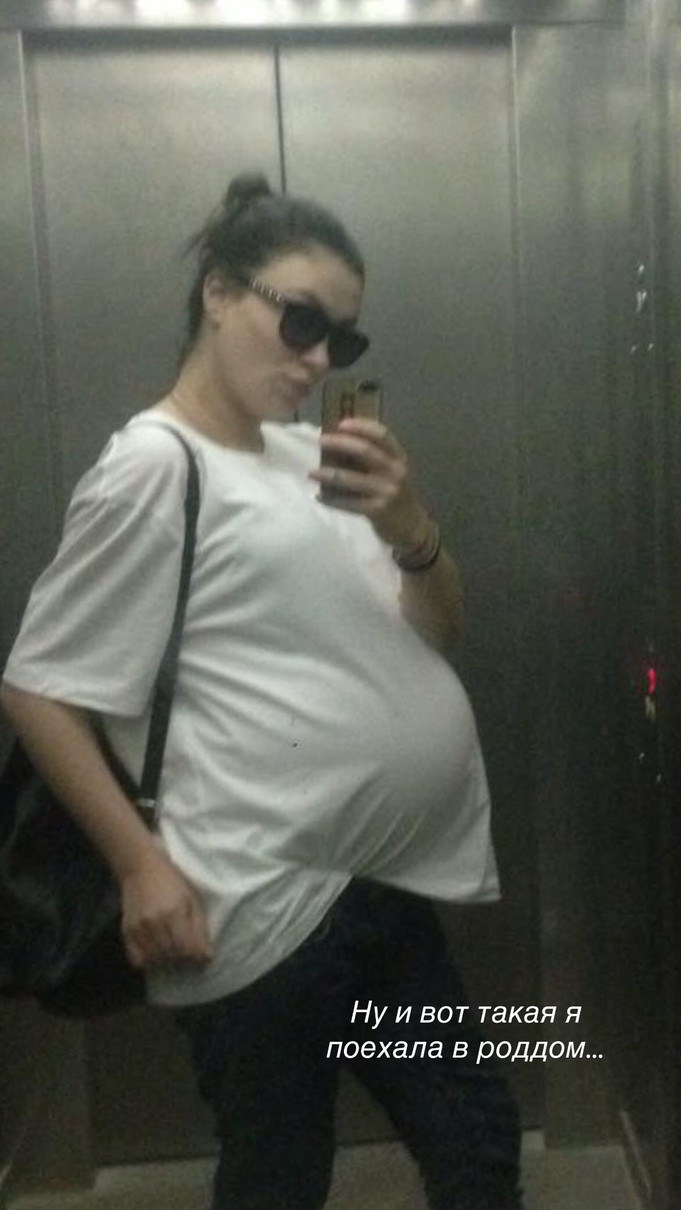 Анастасія Приходько згадала вагітність першим сином на його 10-річчя