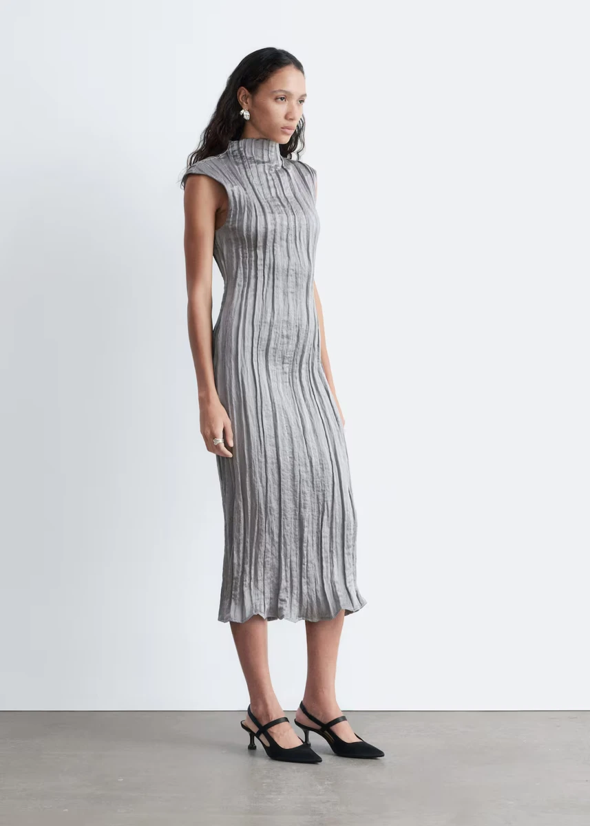 Сукня у складку