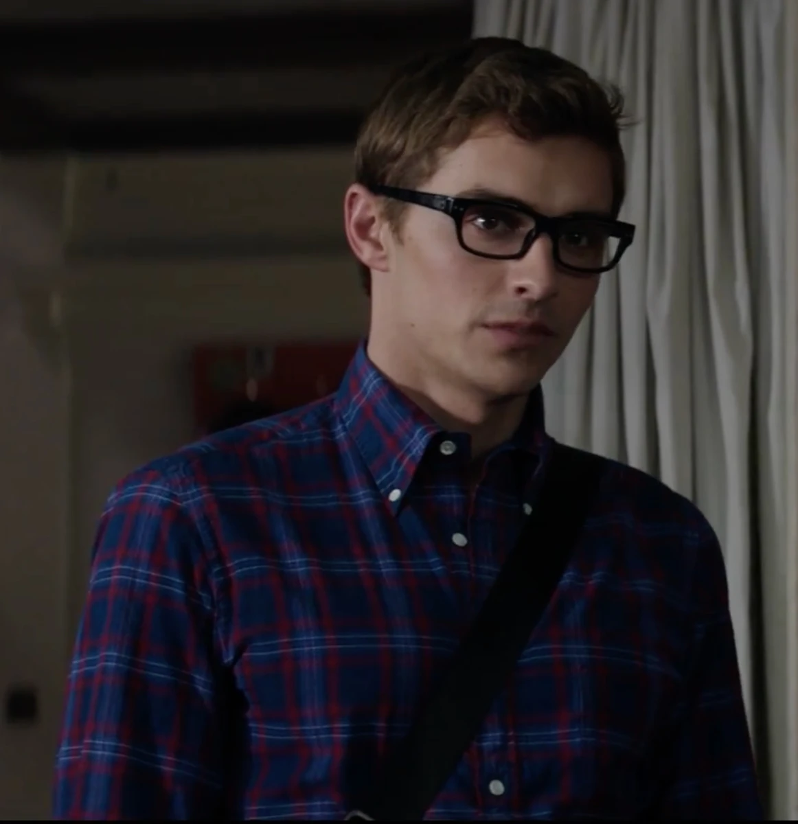 Дейв Франко у фільмі Сусіди