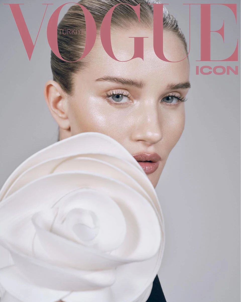 Розі стала однією з серії героїнь, яким був присвячений новий випуск глянцю