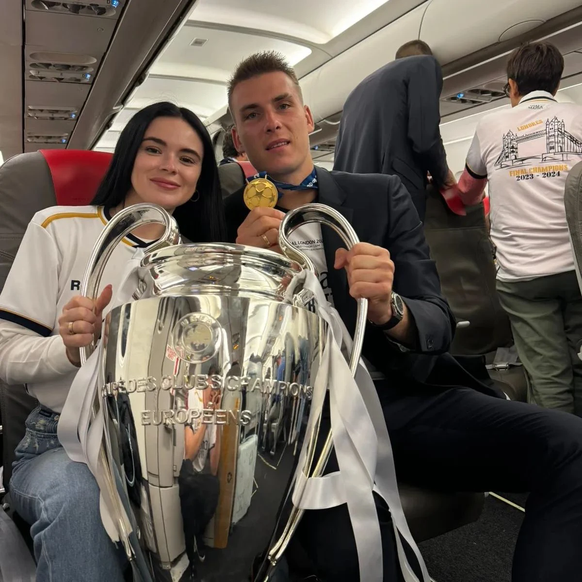 Дружина футболіста Луніна