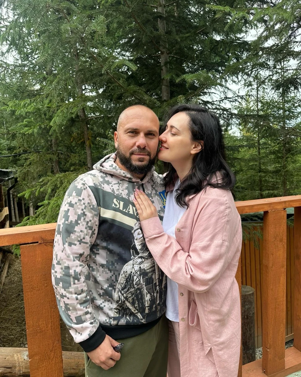 Соломія Вітвіцька з нареченим