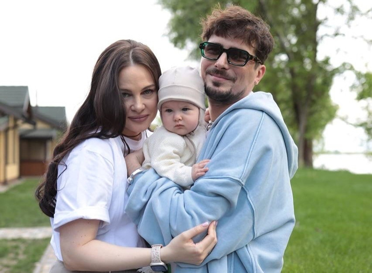 Юлія Сахневич та Позитив