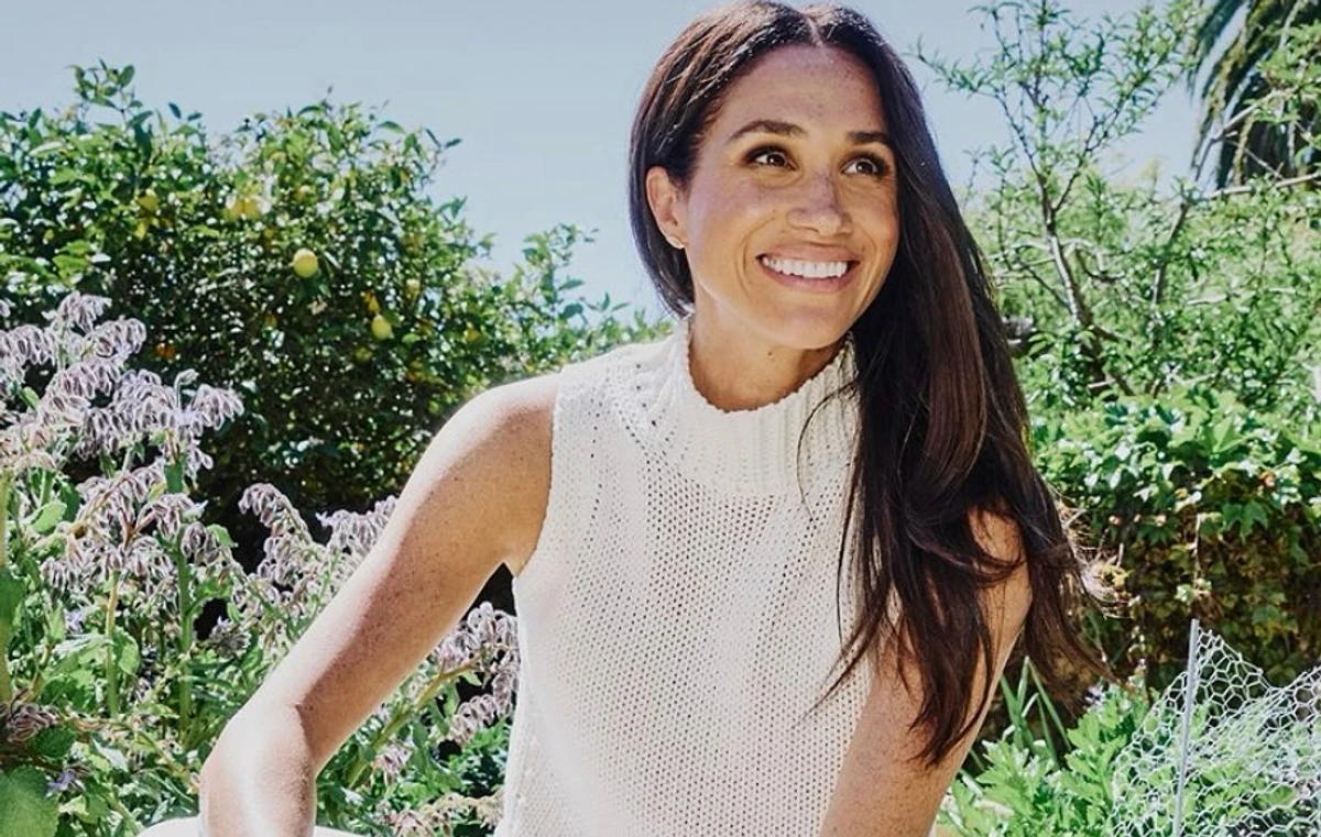 Меган Маркл позує для фото