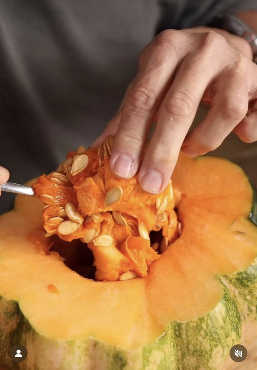 Ектор Хіменес-Браво в інстаграм